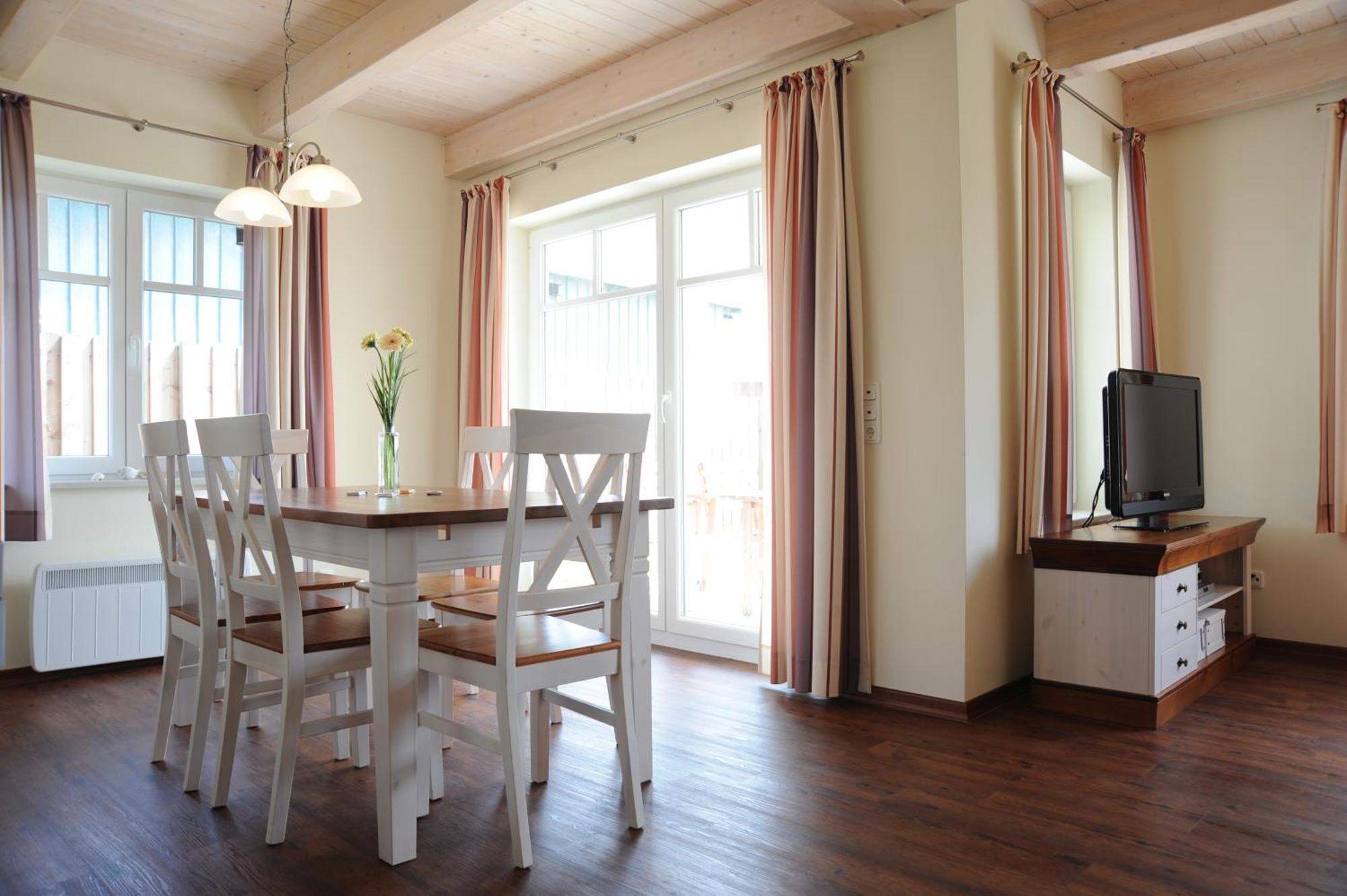 Bauernhof Koehlbrandt Villa Todendorf auf Fehmarn ภายนอก รูปภาพ